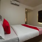 Hotel Oyo 37193 Vijay Sagar Deluxe 3*