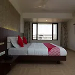 Oyo 37193 Vijay Sagar Deluxe