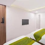Oxford Hotel Powai