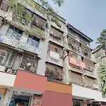 Oyo 77164 Hotel Grant Palace