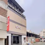 Oyo 66155 Hotel Golden Palace Inn