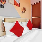 OYO 86857 Sagar Residency