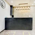 Treebo Trend Avenue 3*