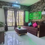 Osi Khar West Mumbai