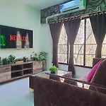 Osi Khar West