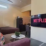 Apartment Osi Khar West *