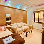 In Centre Homestay Mumbai