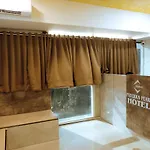 Hotel Precious Pearl Mumbai