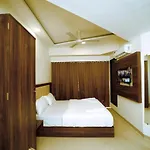 Hotel Precious Pearl 2*