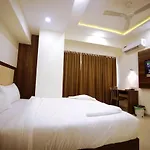 Hotel Precious Pearl