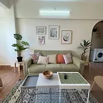 Mon Desire 5, Perry Cross Rd, Bandra West By Connekt Homes Apartment Mumbai