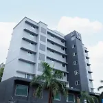Hotel J And Banquets 3*