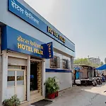 Hotel Felix Residency - Near Airport Road