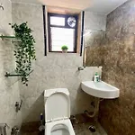 Simon Lydia 5 - A Sunlit Charm In Bandra, Pali Village By Connekt Homes Apartment *