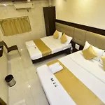 Hotel Bkc Palace Inn - Jio World Convention Center And Us Visa Center హోటల్ బి కే సి ప్యాలెస్ ఇన్