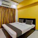 Rio Corporate House Hotel