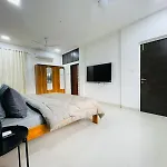 Luxe-bnb Near Airport Mumbai