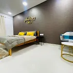 Luxe-bnb Near Airport Homestay Mumbai