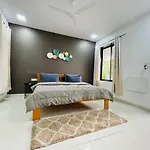 Homestay Luxe-bnb Near Airport *