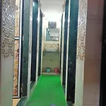 Golden View Dormitory * Mumbai