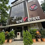 Hotel Residency Malad