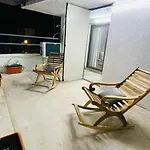 Luxe-bnb Near Airport Homestay *