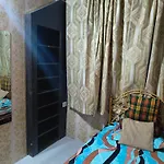 Independent Flat 2Bhk In Malad West