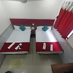 New Balaji Residency 3*