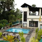 Stayhaven Aqua With Pvt Theatre & Pool