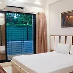Villa Stayhaven Aqua With Pvt Theatre & Pool Mumbai
