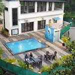 Stayhaven Aqua With Pvt Theatre & Pool Villa Mumbai