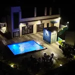 Stayhaven Aqua With Pvt Theatre & Pool *