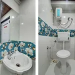 Ab Residency Near Kokilaben Dhirubhai Ambani Hospital Andheri West 3*