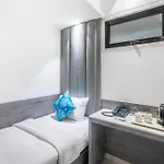 Hotel Supreme Comforts - Airport Mumbai