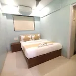 Hotel Everest And Mumbai