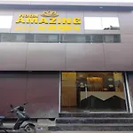 Hotel Amazing - Asalpha Metro Station