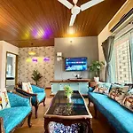Apartment Yepplo Service - Mumbai- Private Kitchen & Daily Housekeeping Service *