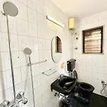 Apartment Yepplo Service - Mumbai- Private Kitchen & Daily Housekeeping Service *