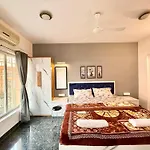 Apartment Yepplo Service - Mumbai- Private Kitchen & Daily Housekeeping Service Mumbai