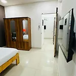 Homestay Luxe-bnb Near Airport
