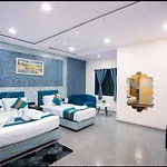 Diamond Hotel 3*