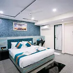 Hotel Diamond 3*