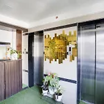 Super Collection O Andheri Near Western Express Highway 4* Mumbai