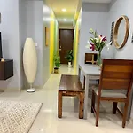 Modern 2 Bedroom Bandra Trendy Location