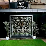 Diamond Hotel 3*