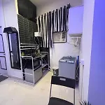 Apartment Ivy Splendour Dice Private Studio, Oshiwara *