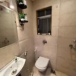 Apartment Ivy Splendour Dice Private Studio, Oshiwara Mumbai