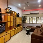 Apartment In Lokhandwala #014