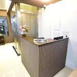 Urban Nest Hotel 3*
