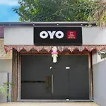 Oyo Hotel Blue Sapphire Residency Near Chhatrapati Shivaji International Airport
